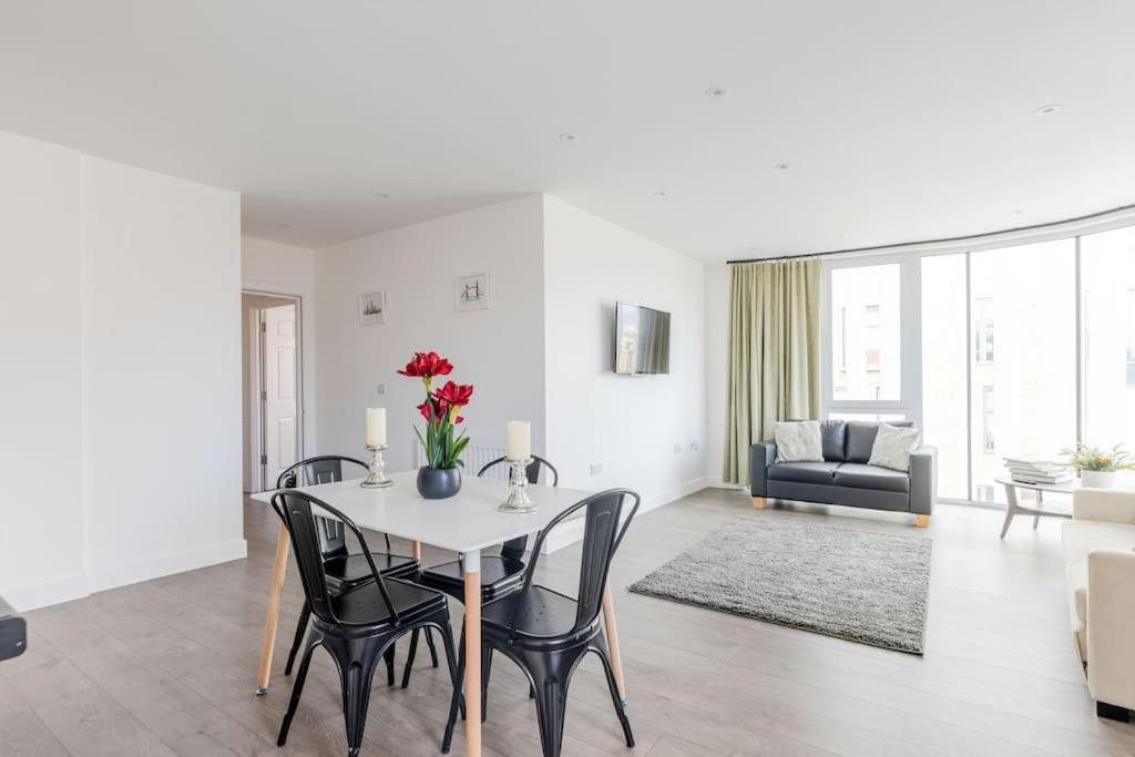Vertigo Boutique Sleeps 4 London Кингстон на Темзе Экстерьер фото